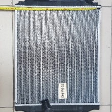 TO046948 Радиатор охлаждения двигателя